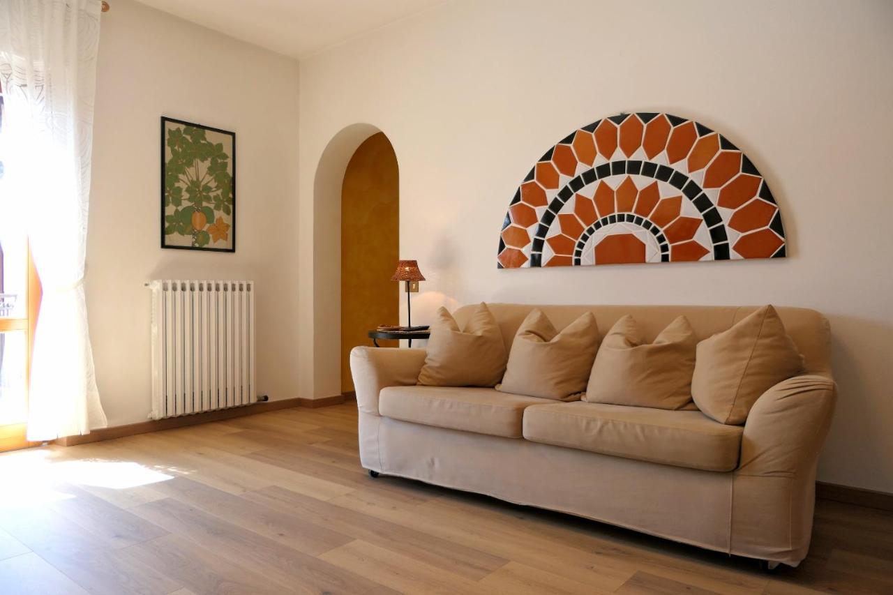 Casa Artis Apartment Граведона Екстериор снимка